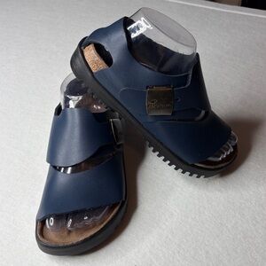 Birkenstock Betula sandals, size 4